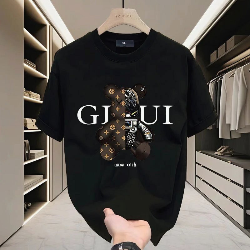 Gucci Bear-Print Tee Review: Our 10-Point Fit Check on a $5.67 Milk-Silk Pullover